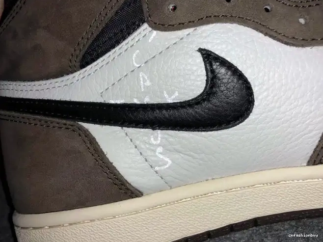 100 Air x CD4487 Travis Jordan 'Mocha' High Scott Retro 1 - OG 0701